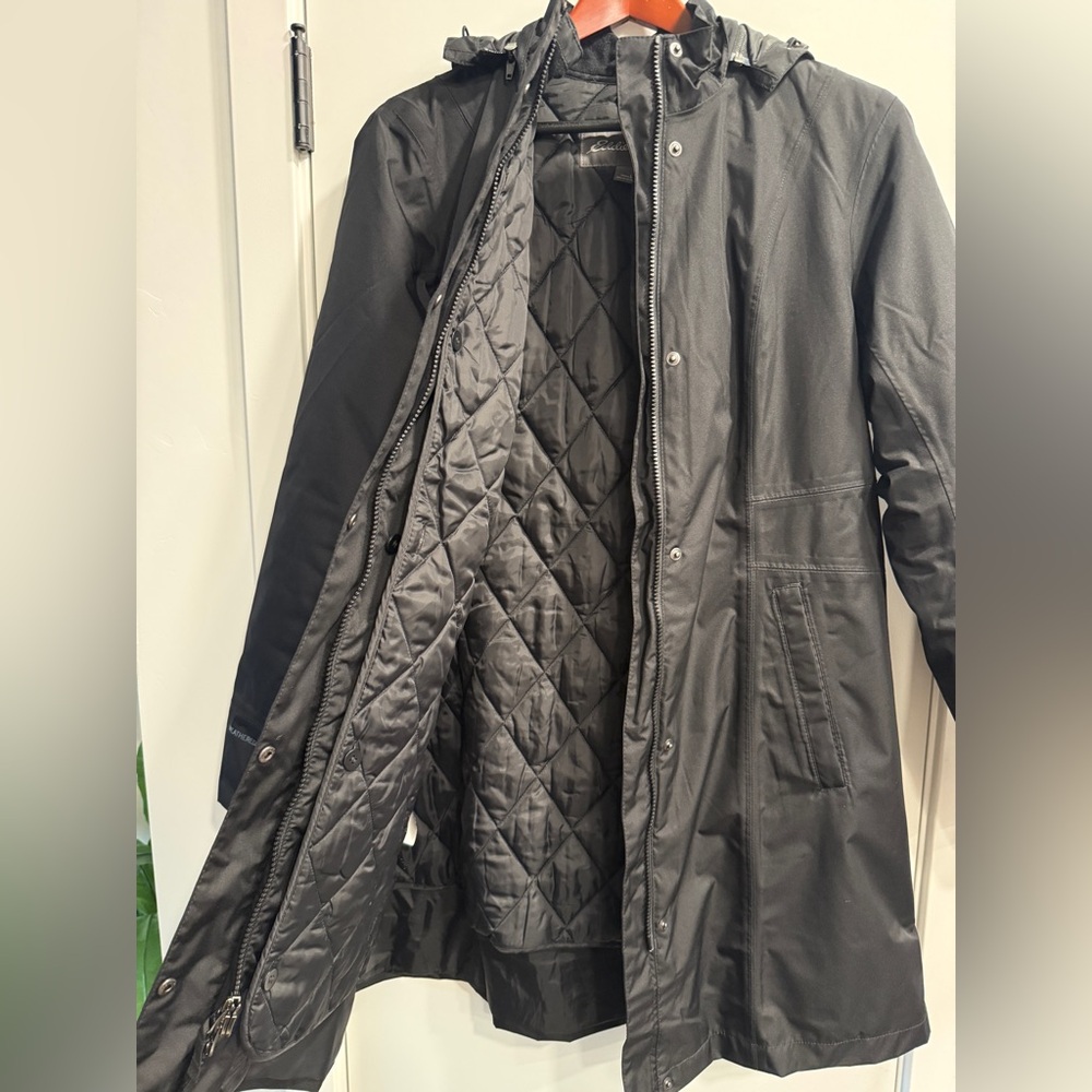 Eddie Bauer Women's Girl on the Go Insulated Waterproof Trench Coat
Black Large - Picture 7 of 16